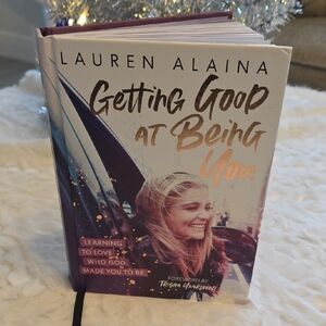 Lauren Alaina 'Getting Good at Being You' Book